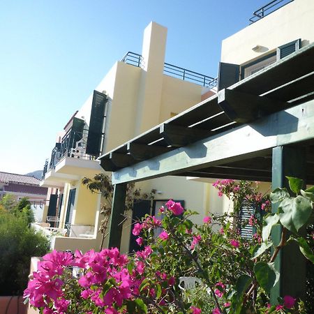 פיתגוריו Astra Village מראה חיצוני תמונה