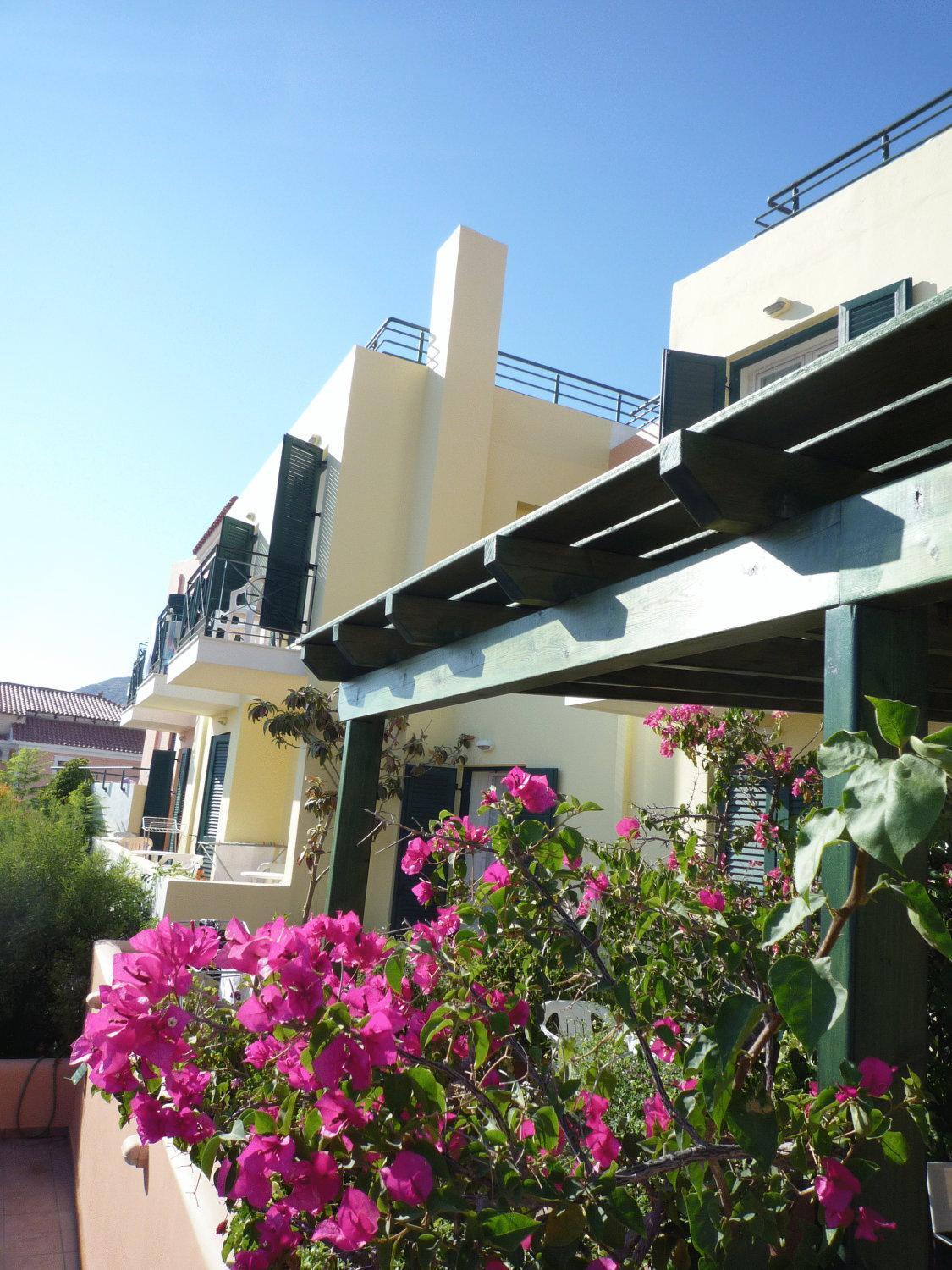 פיתגוריו Astra Village מראה חיצוני תמונה