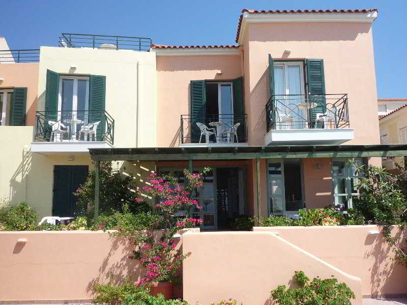 פיתגוריו Astra Village מראה חיצוני תמונה